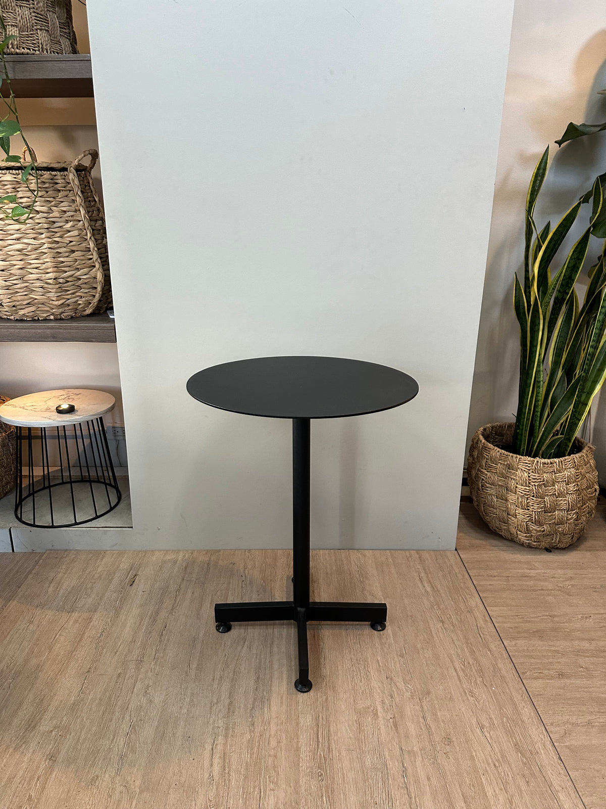 Mesa auxiliar Martina