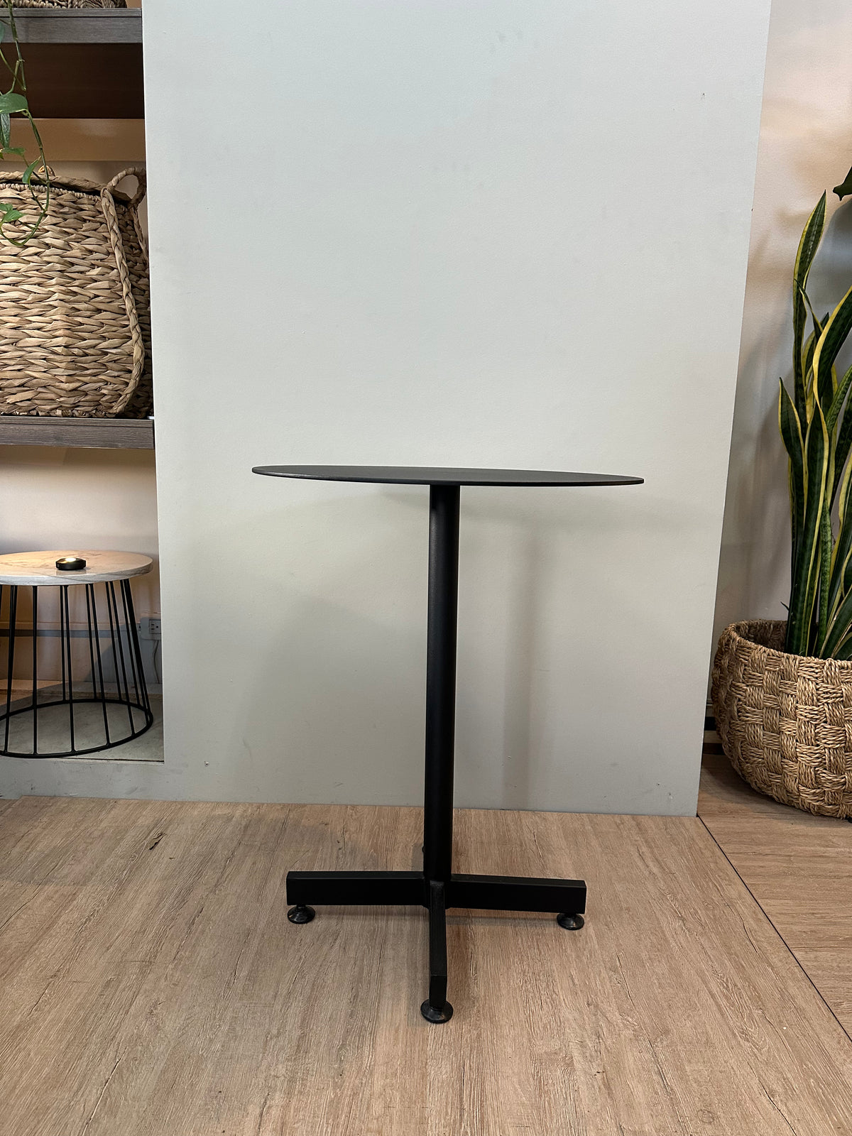 Mesa auxiliar Martina