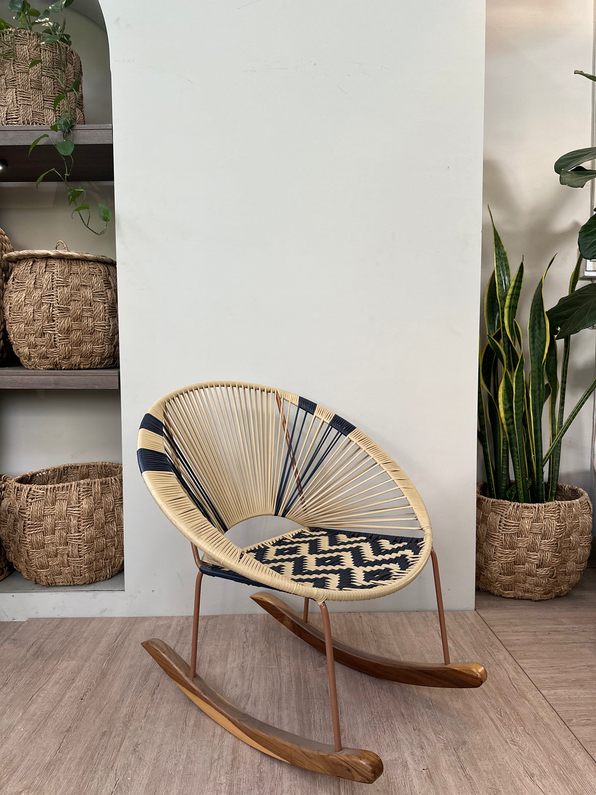 Silla auxiliar Pavo Precolombina