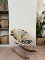 Silla auxiliar Pavo Precolombina